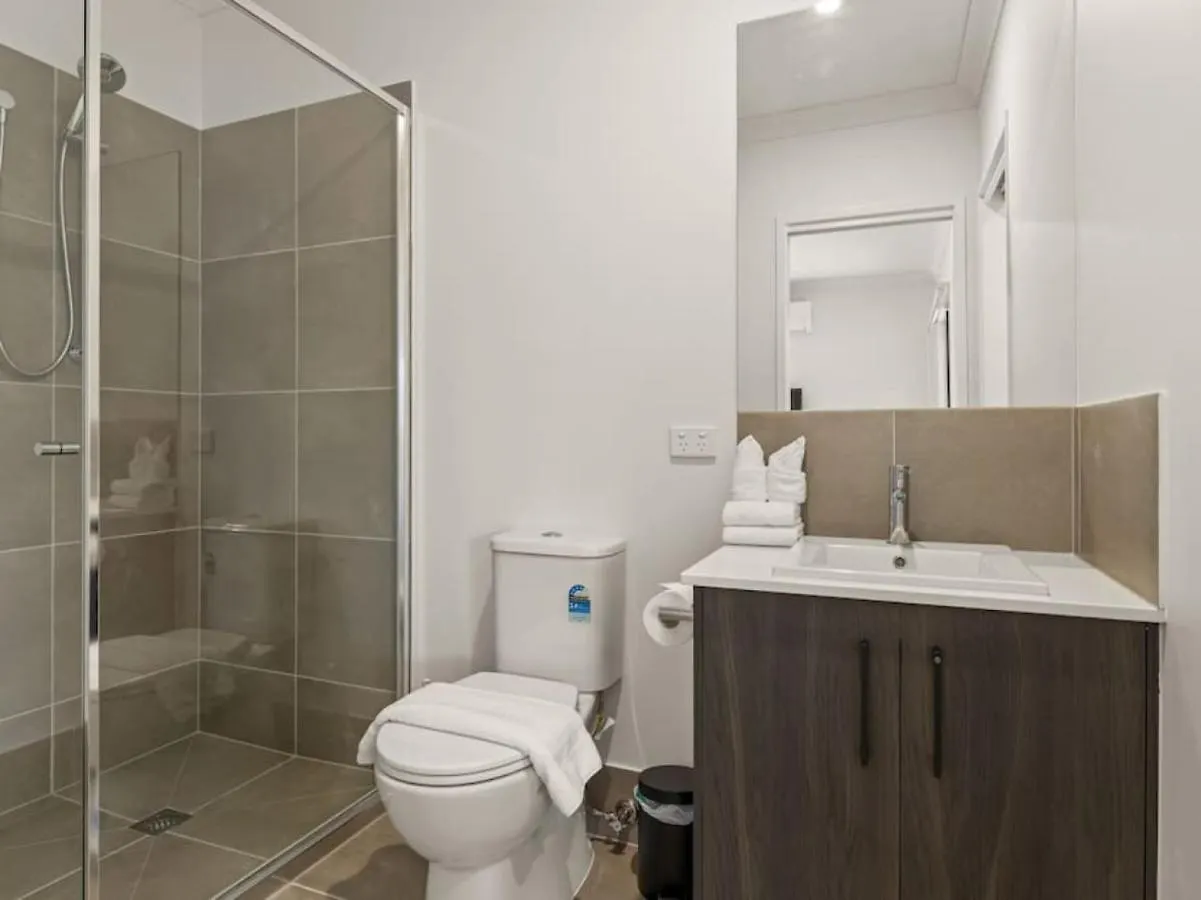Tranquil 2Br Retreat With Local Charm And Comfort Browns Plains 0*,